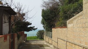 Unclassified image, 4 of 19, button - Come In Sicily - Beachfront House (Santa Croce Camerina)
