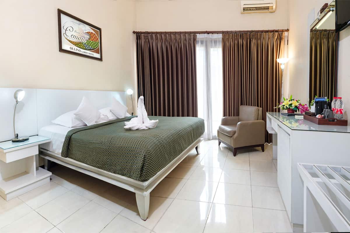 Superior Double Room | Minibar, free WiFi