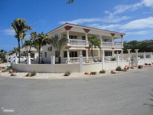 Landslake Apartments