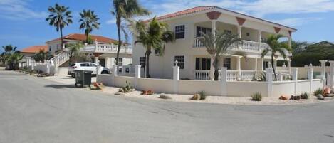 Superior-Apartment, 2 Schlafzimmer, Gartenblick | Fassade der Unterkunft