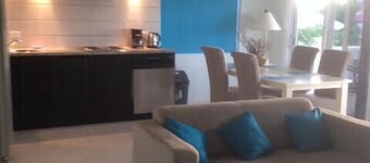 Landslake Apartments