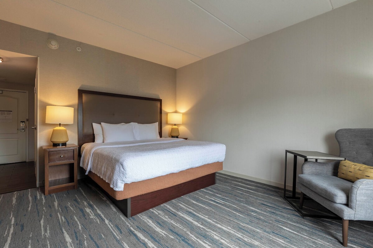 Iron/ironing board, cribs (free), rollaway beds (free), WiFi (free)