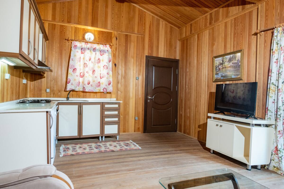 exclusive house | private kitchen | eco-friendly cleaning products