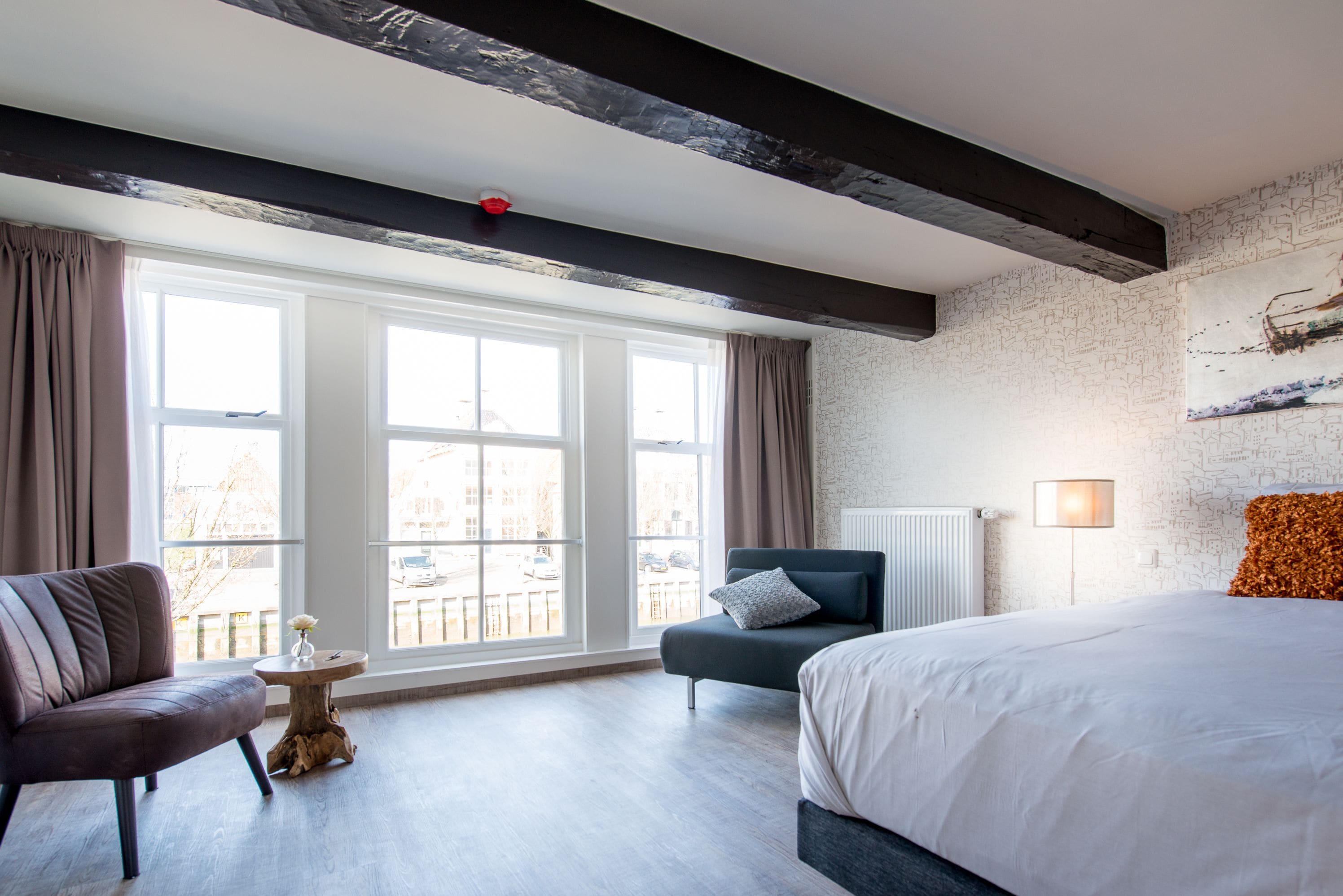 Luxury Room, 1 King Bed | In-room safe, desk, cots/infant beds, rollaway beds