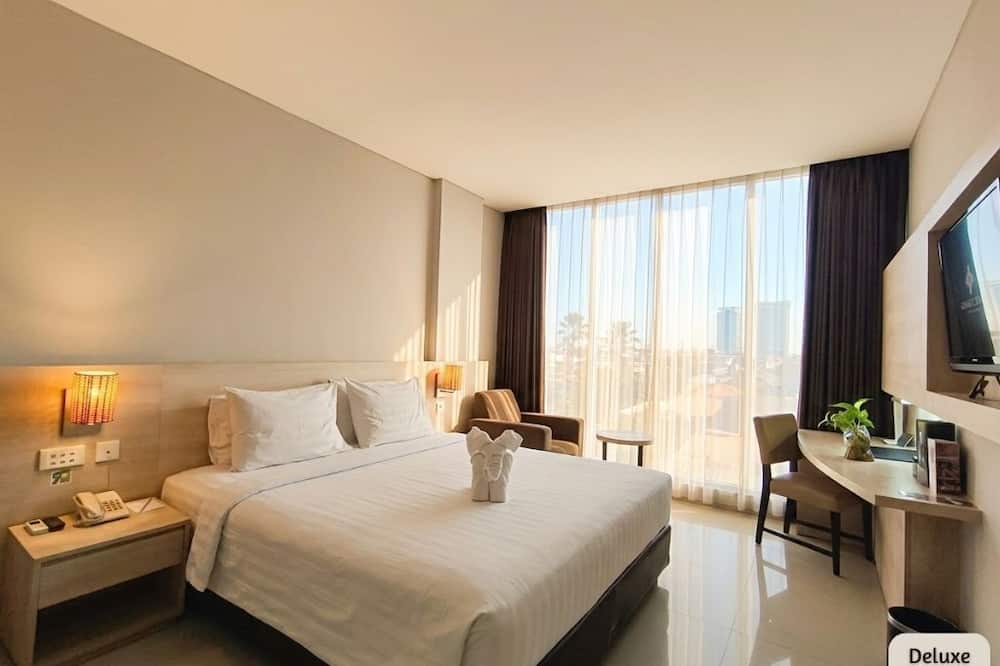 Grand Cakra Hotel