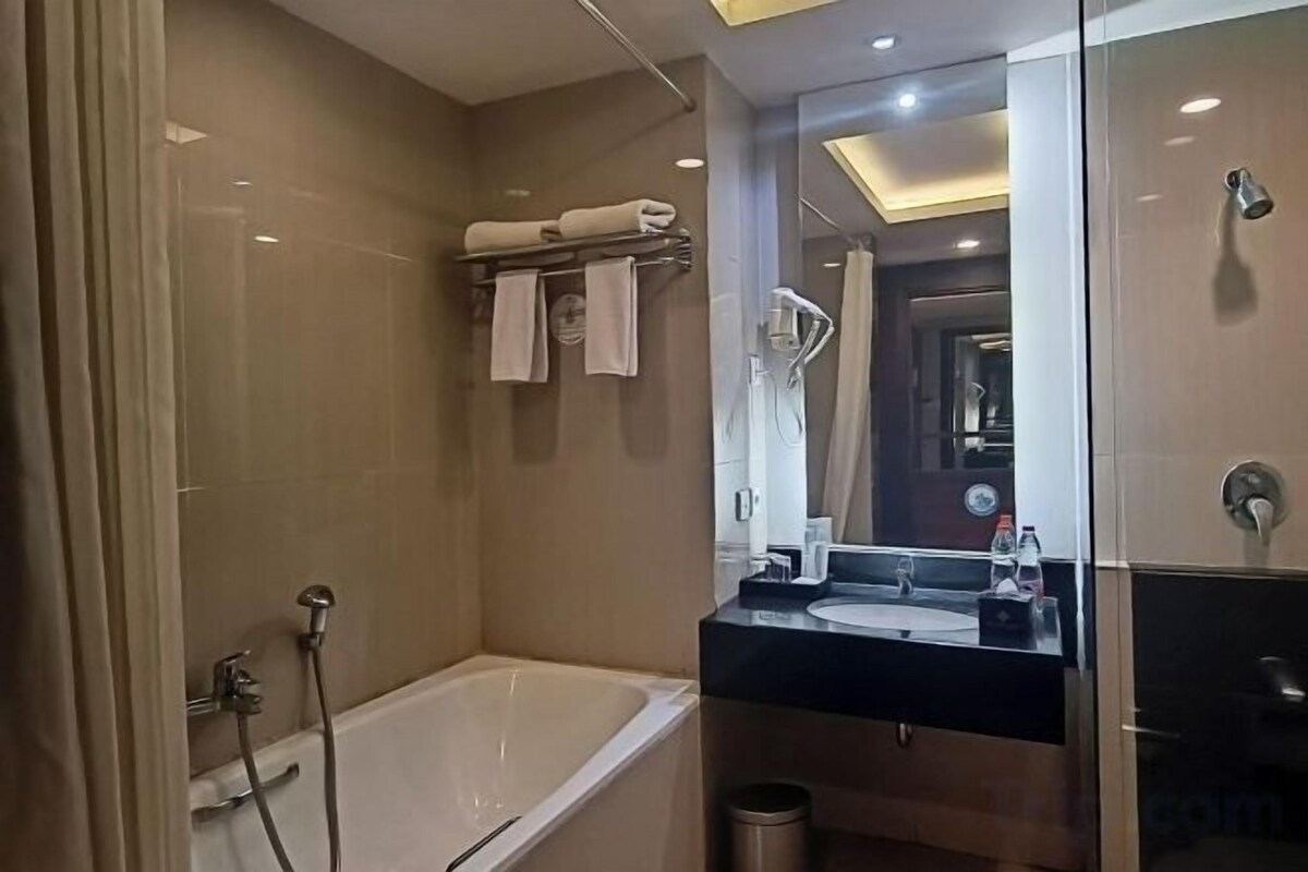 Bathroom | Slippers, bidet, towels
