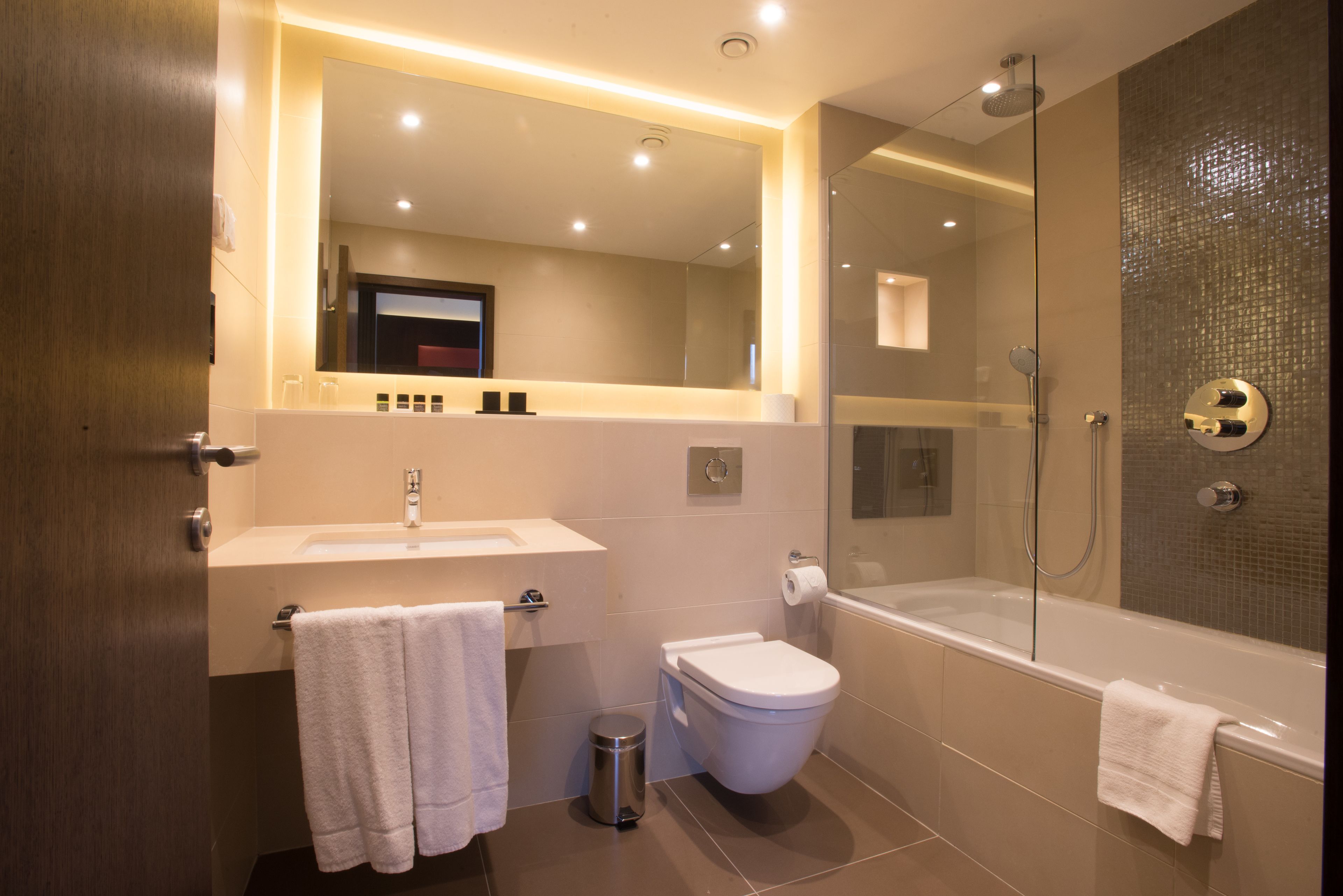 combined shower/bathtub, free toiletries, hair dryer, towels