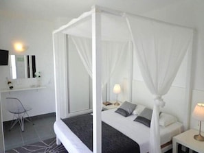 In-room safe, desk, blackout curtains, free cots/infant beds - KR Hotels - Albufeira Lounge (Albufeira)