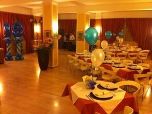 Dinner served  - Hotel San Luca (Corigliano-Rossano)