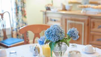 Free daily local cuisine breakfast