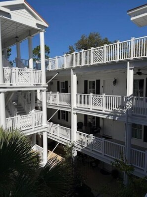 Exterior - Carriage House Inn (Aiken)