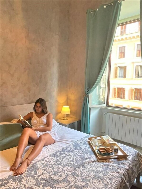 1 Schlafzimmer, italienische Bettbezüge von Frette