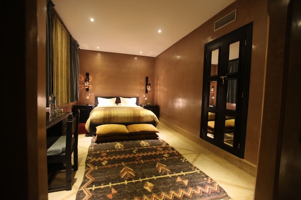Habitación doble, baño privado (Ouarzazate) | 1 habitación, sábanas de algodón egipcio y ropa de cama de alta calidad