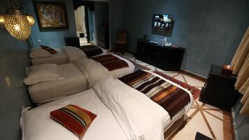 Kamar Double atau Twin, kamar mandi pribadi (Essaouira) | 1 kamar tidur, seprai katun Mesir, dan seprai premium