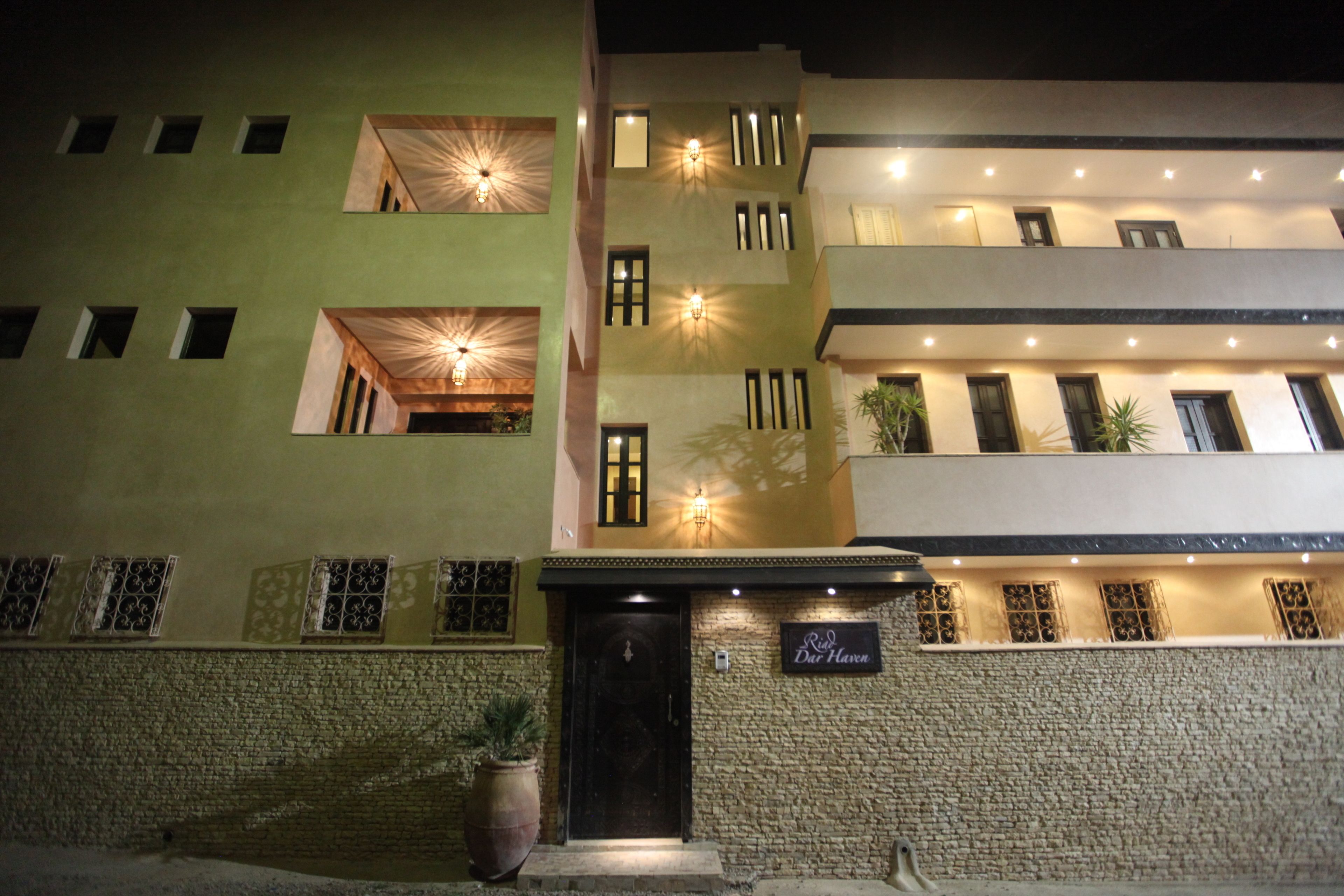 Front of property - evening/night