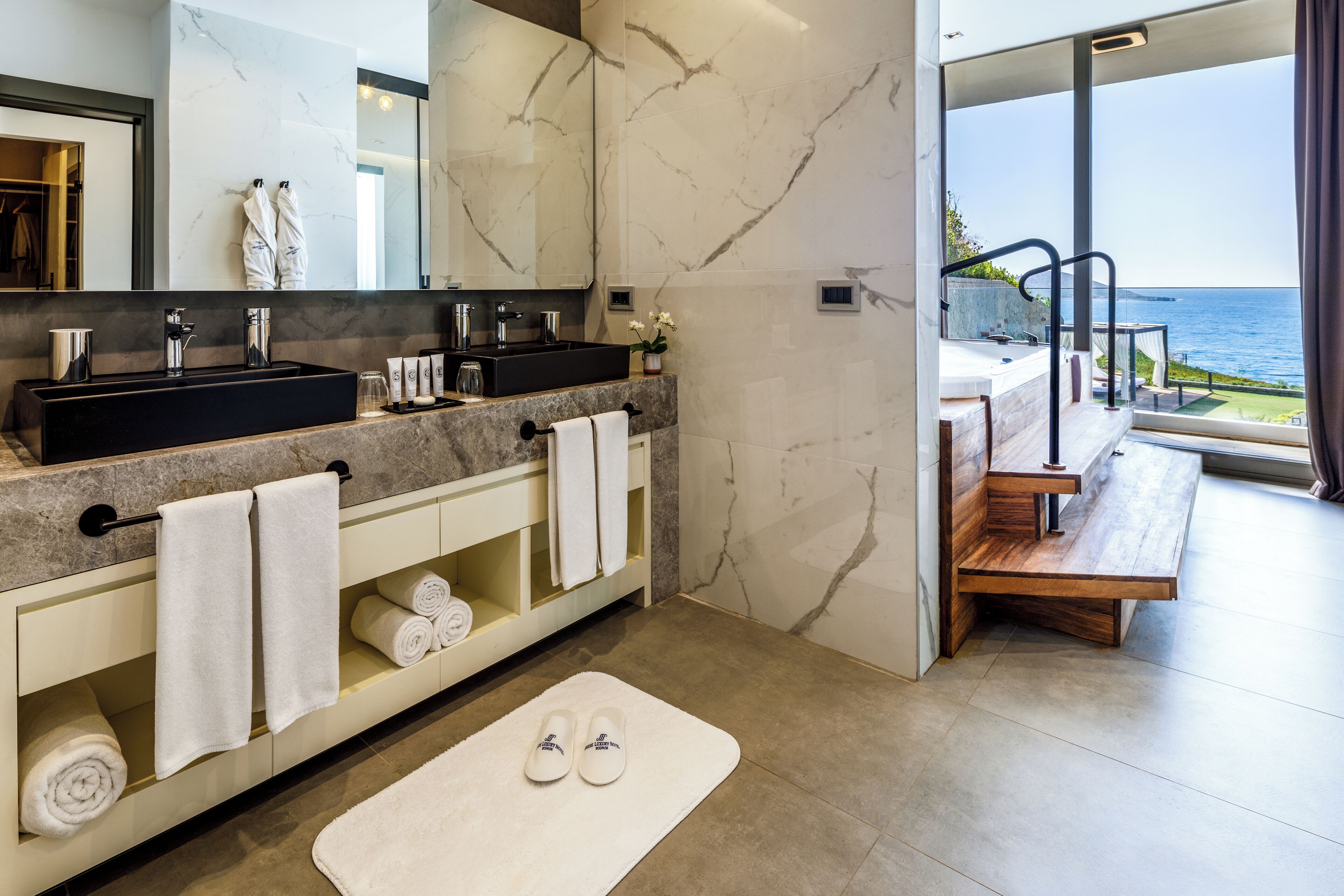 sunset villa with private pool | 1 bedroom, minibar, in-room safe, desk