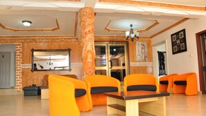 Khu sảnh