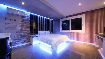 Standard Room (Base Occupancy is 2 pax, Extra Person Fee 10,000 KRW) | 1 soveværelse, premium-sengetøj, individuelt design