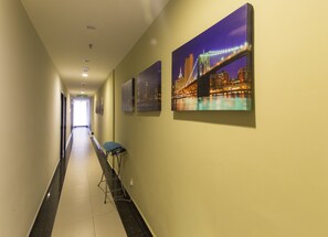 Lorong