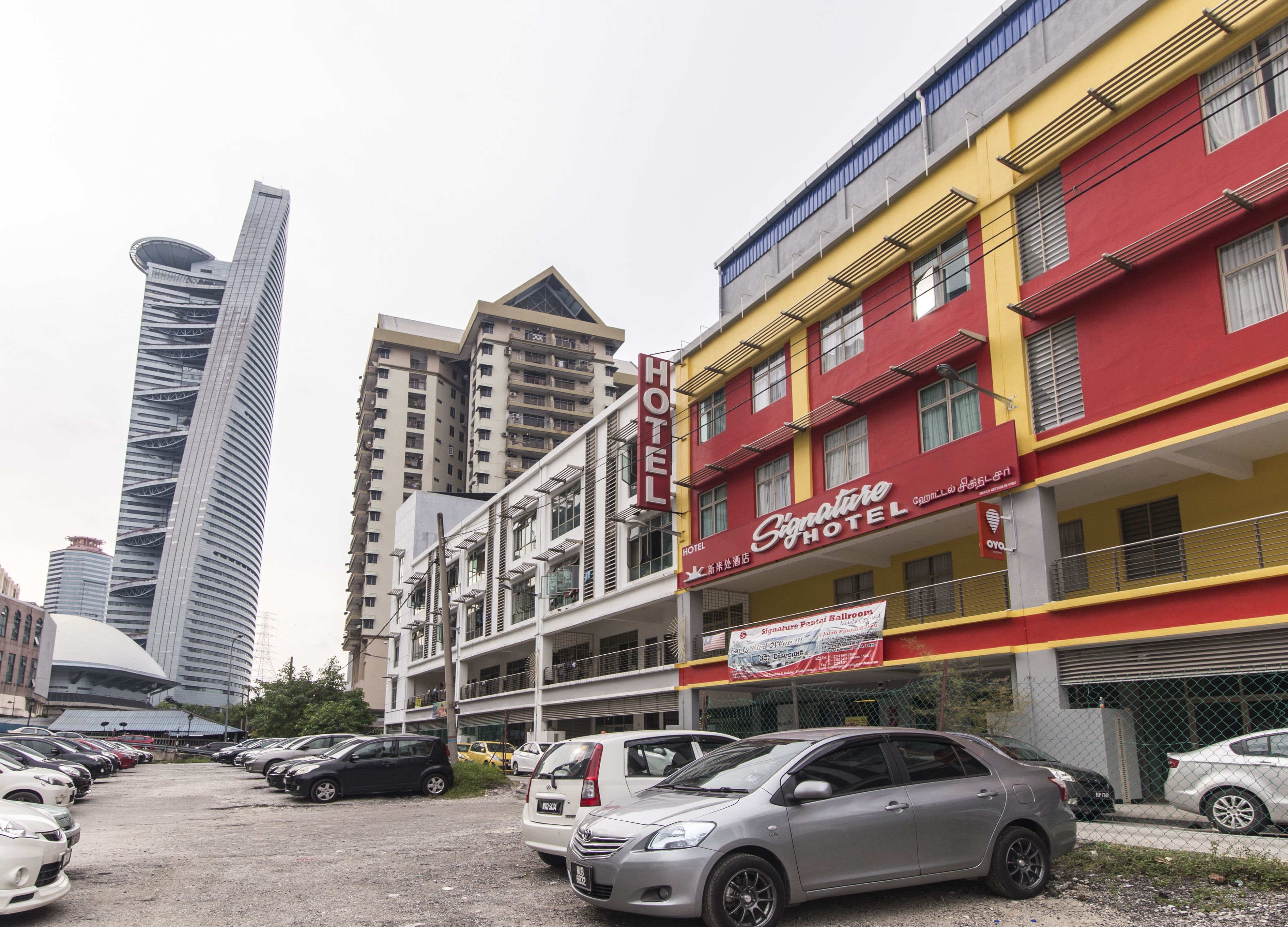 Aparcamiento sin asistencia (8.00 MYR por día)