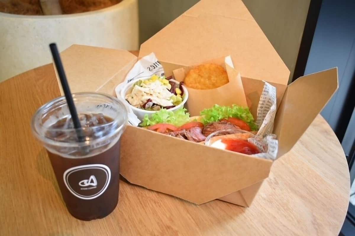 Phòng đơn tiện nghi đơn giản, không hút thuốc (Continental breakfast(10 set per day)) | Bàn, phòng cách âm, bàn ủi/dụng cụ ủi quần áo