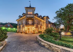 Πρόσοψη καταλύματος