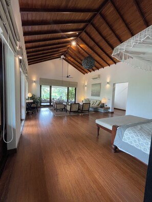 Ocean Villa