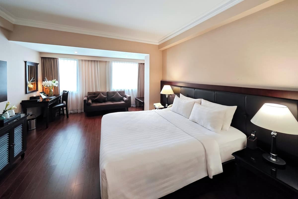 Executive Room, City View