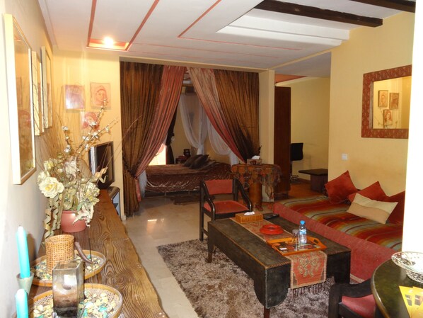 Apartamento Deluxe | Ropa de cama de alta calidad, ropa de cama, accesible en silla de ruedas