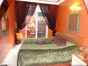 Literie de qualité supérieure, draps fournis