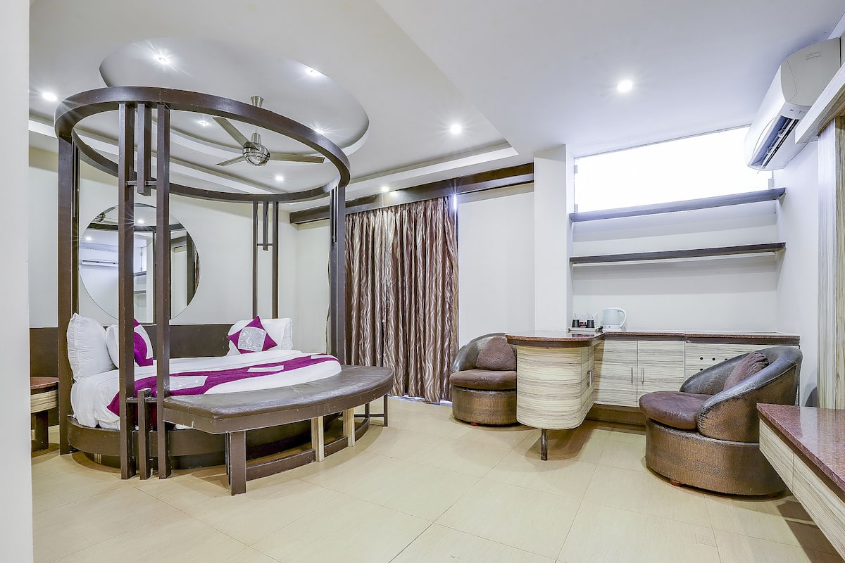 Camera Royal | Biancheria da letto di alta qualità, minibar, una cassaforte in camera