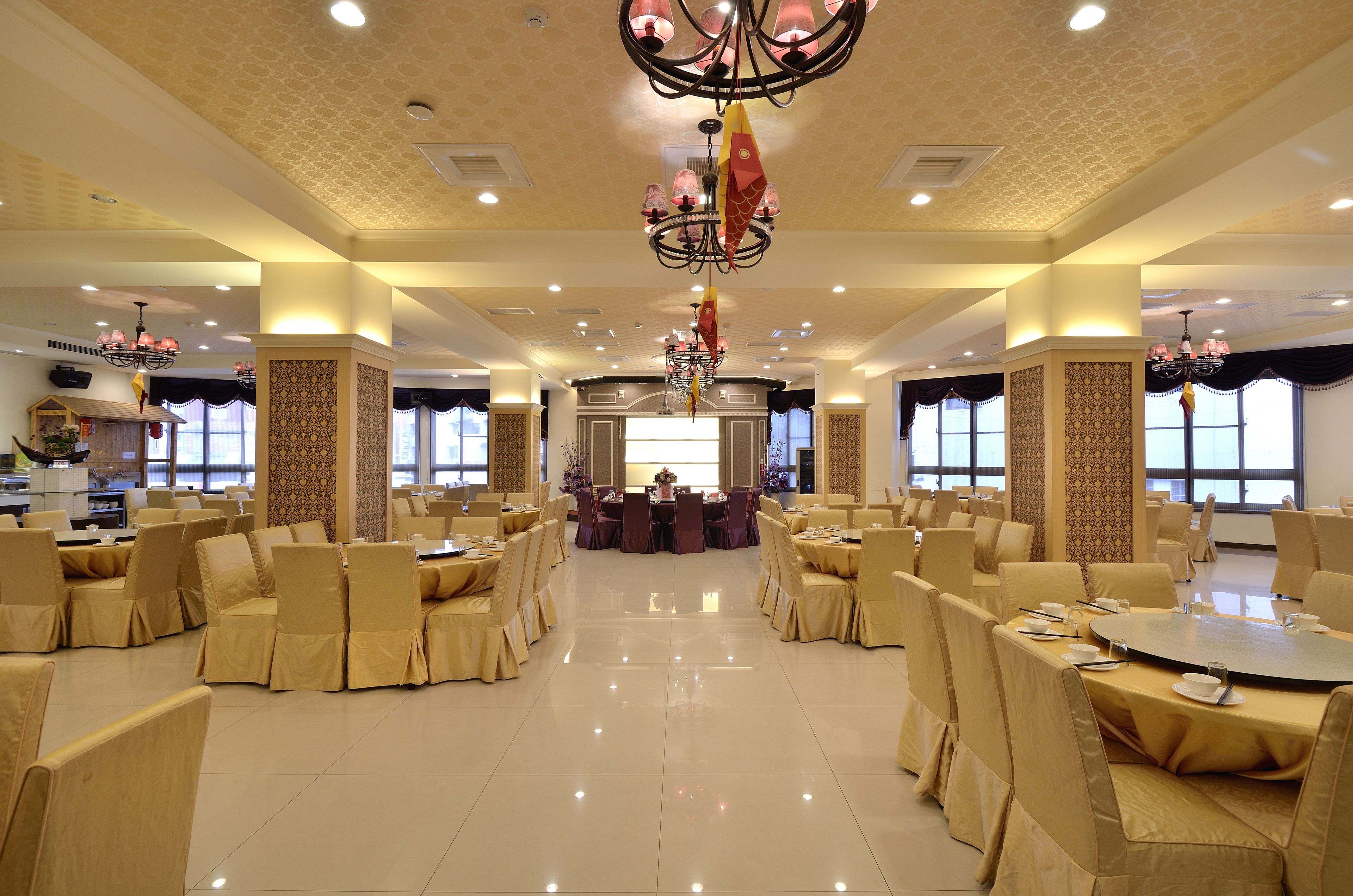 banquet hall