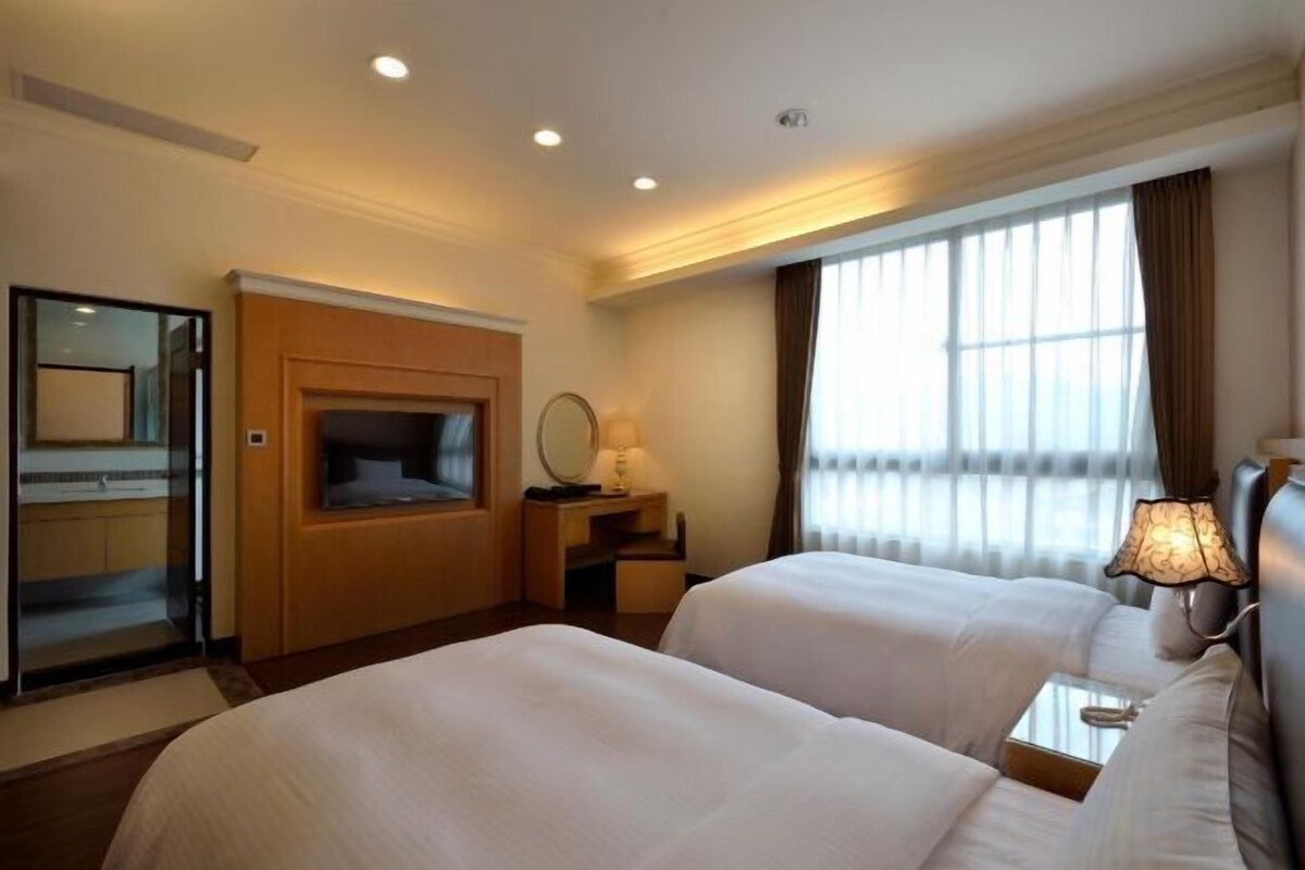 Business Twin Room