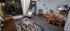 Mökki (Double) | Oleskelualue | Televisio