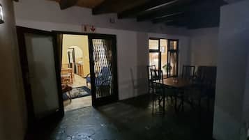 Cottage (Multi room) | Terrace/patio
