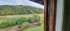 Cottage (4) | Pemandangan dari bilik