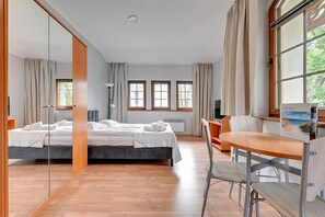 Iron/ironing board, cots/infant beds, free WiFi, bed sheets