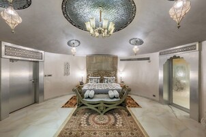 Chokhi Dhani Honeymoon Suite | Premium bedding, minibar, in-room safe, desk