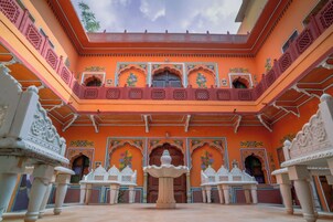 Haveli Suite | Premium bedding, minibar, in-room safe, desk