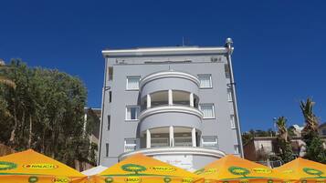 Façade de lâhĂ©bergement