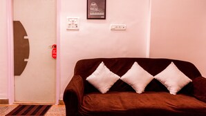 Unclassified image, 3 of 22, button - OYO 361 Apartment Powai (Mumbai)