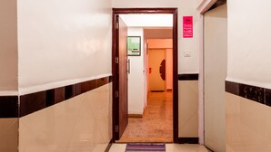 Unclassified image, 4 of 22, button - OYO 361 Apartment Powai (Mumbai)