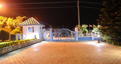 Mount Pleasant Inns & Apartment