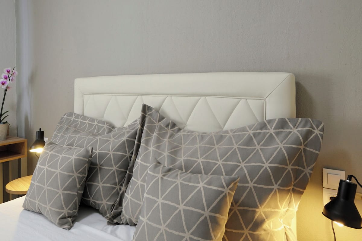 Flexible Room - Run of the House | Coffres-forts dans les chambres, fer et planche à repasser