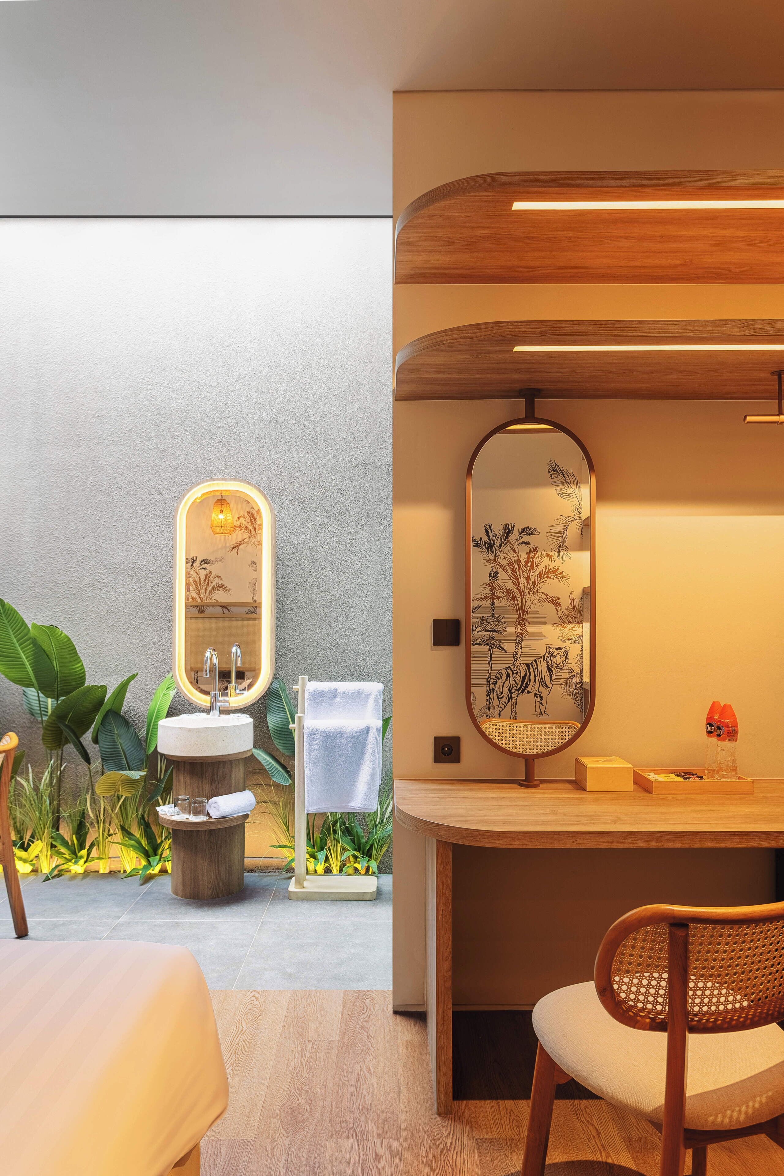 In-room safe, desk, laptop workspace, soundproofing