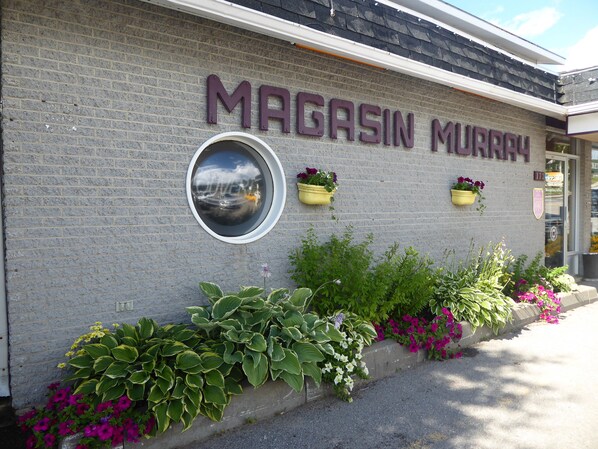 Fachada de la propiedad