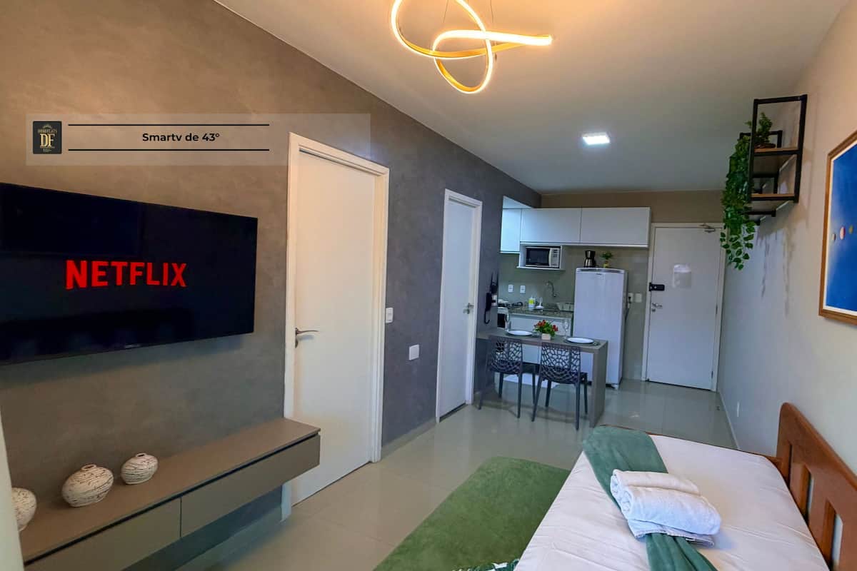 Appartement Exclusif, 1 chambre, climatisation, vue mer | Coin séjour