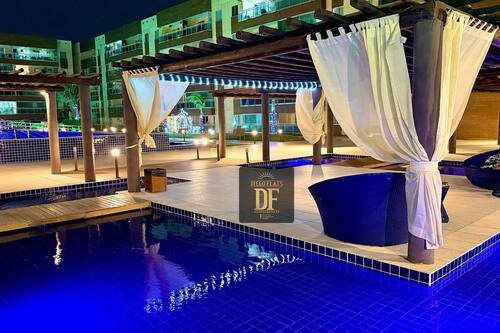 4 outdoor pools, pool umbrellas, sun loungers