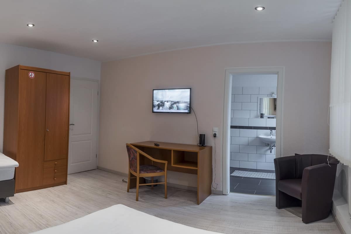 Comfort Twin Room, 2 Twin Beds | WiFi (free)
