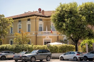Facciata della struttura